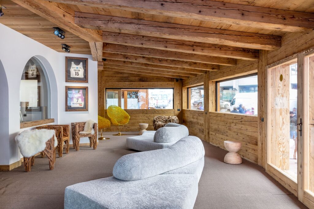 Edra sofa in Cortina